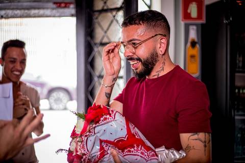 lançamento, livro, escritor, fotografo de escritor, assinatura, autografo, evento, santana, bar aoka, familia, amigos, '