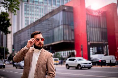 fotografo marco aurelio
fotografo em sp
saopaulo
fotografia
ensaio fotografico
masculino
portrait
tublr dr chixaro
ensaiono urbano
corporativo social elegante
terno Look barba oculos
life style av paulista dentista'