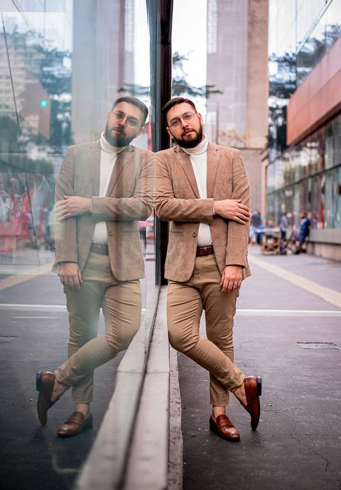 fotografo marco aurelio
fotografo em sp
saopaulo
fotografia
ensaio fotografico
masculino
portrait
tublr dr chixaro
ensaiono urbano
corporativo social elegante
terno Look barba oculos
life style av paulista dentista'