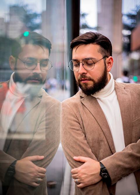 fotografo marco aurelio
fotografo em sp
saopaulo
fotografia
ensaio fotografico
masculino
portrait
tublr dr chixaro
ensaiono urbano
corporativo social elegante
terno Look barba oculos
life style av paulista dentista'