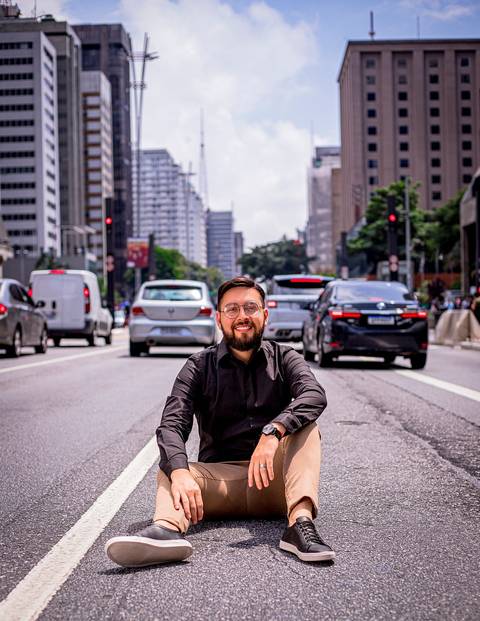fotografo marco aurelio
fotografo em sp
saopaulo
fotografia
ensaio fotografico
masculino
portrait
tublr dr chixaro
ensaiono urbano
corporativo social elegante
terno Look barba oculos
life style av paulista dentista'