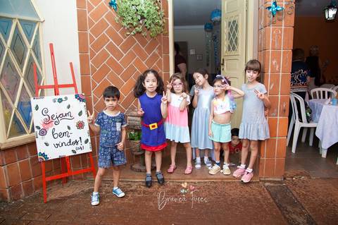 festa infantil de gêmeos'