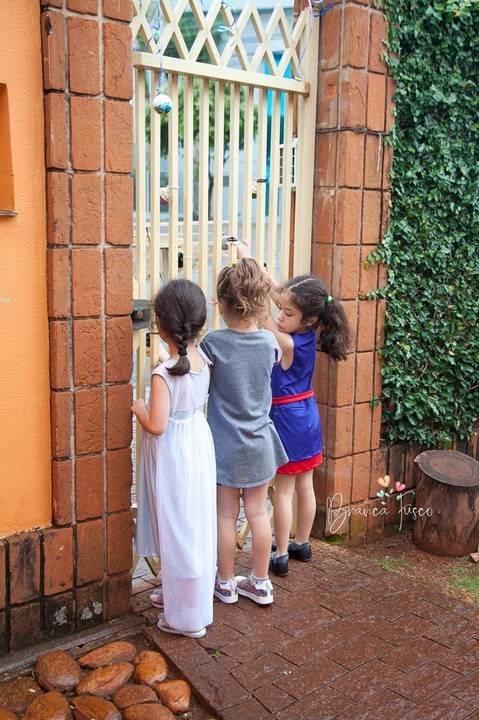 festa infantil de gêmeos'