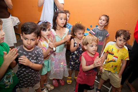 festa infantil de gêmeos'