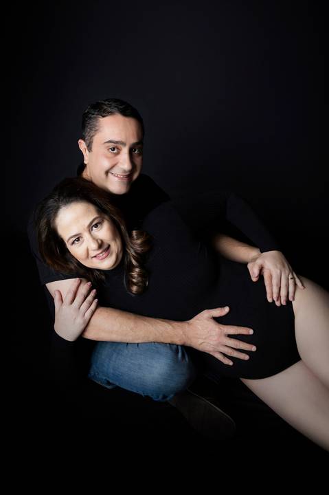 foto de gravida em estudio'