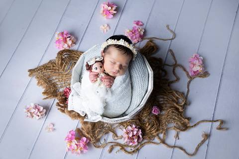 ensaio de recém-nascido'