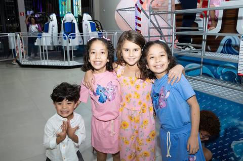 aniversário de gêmeas'