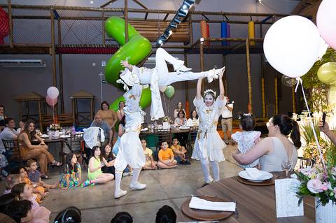 festa de aniversário de 1 ano'