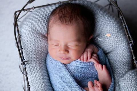 Fotos de recém-nascido'