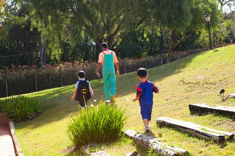 Festa com super-heróis'