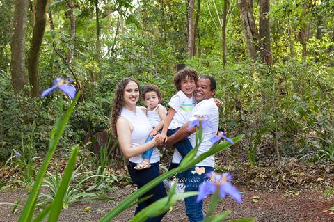 Fotos de família ao ar livre'