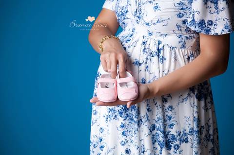 Book de grávida em estúdio'