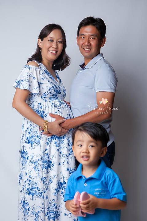 Book de grávida em estúdio'