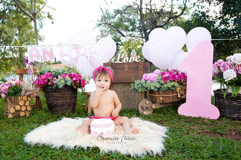 Smash the Cake na natureza'