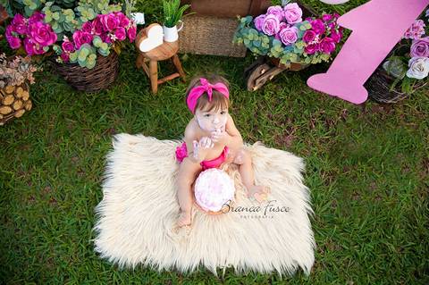 Smash the Cake na natureza'