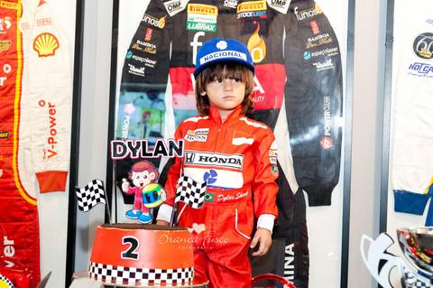 Aniversário no kartódromo'