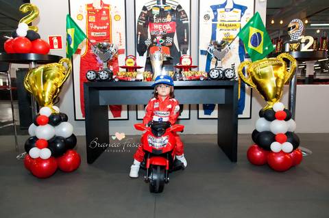 Aniversário no kartódromo'