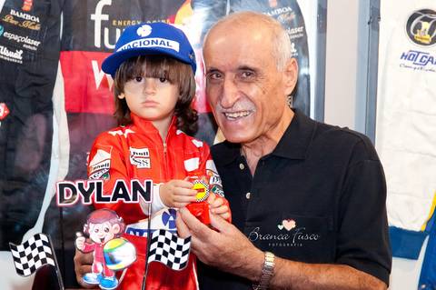 Aniversário no kartódromo'