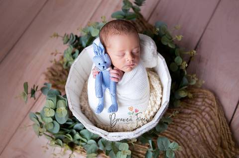 Ensaio de recém-nascido'