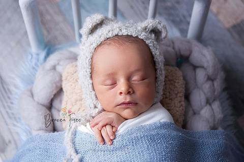 Ensaio de recém-nascido'