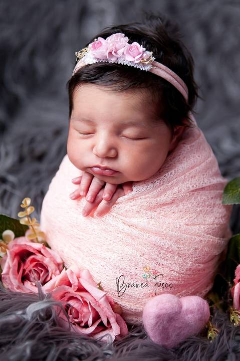 Sessão newborn em Londrina'