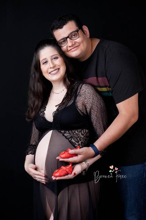 Fotos de gestante em estúdio'