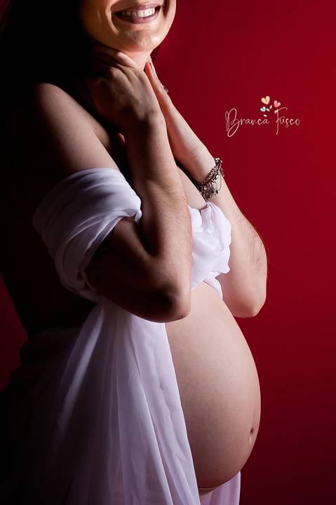 Fotos de gestante em estúdio'
