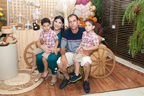 Festa infantil de gêmeos '