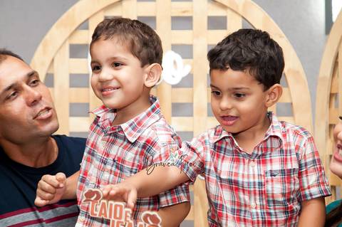 Festa infantil de gêmeos '