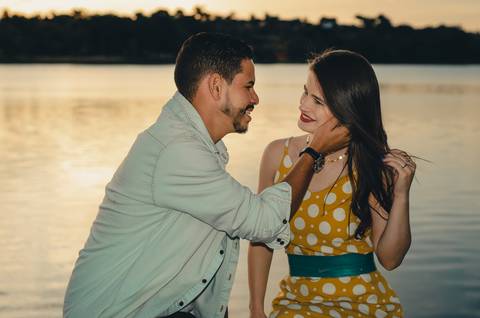 Ensaio de casal na lagoa da Pampulha em Belo Horizonte'