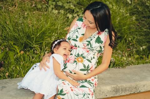 Ensaio externo gestante e infantil em Belo Horizonte Praça Sao Francisco de Assis Pampulha '