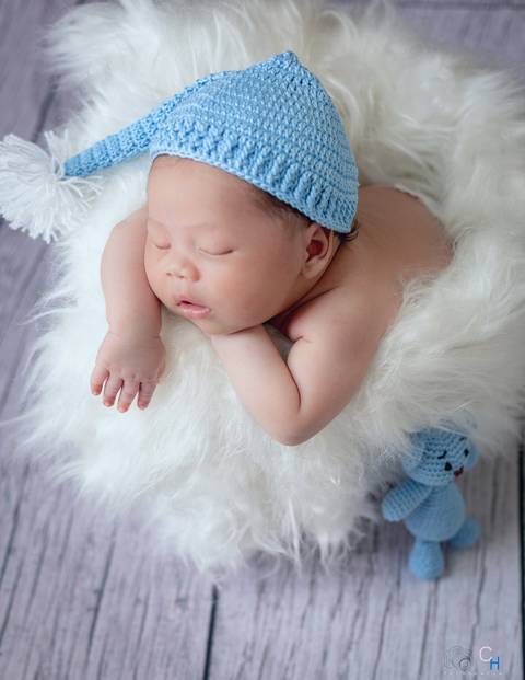 Newborn no balde, Newborn no baldinho'