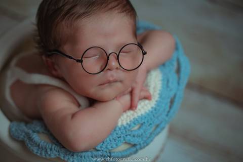 newborn com óculo, newborn com oculos'
