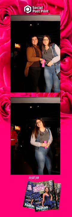 Espelho Mágico Interativo Sticker no lançamento da Revista Guia 15 anos na Fields em Florianópolis.'