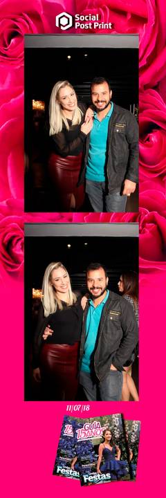 Espelho Mágico Interativo Sticker no lançamento da Revista Guia 15 anos na Fields em Florianópolis.'