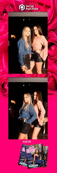 Espelho Mágico Interativo Sticker no lançamento da Revista Guia 15 anos na Fields em Florianópolis.'