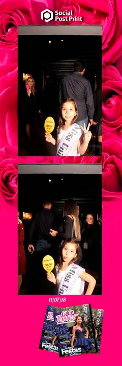 Espelho Mágico Interativo Sticker no lançamento da Revista Guia 15 anos na Fields em Florianópolis.'