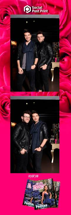 Espelho Mágico Interativo Sticker no lançamento da Revista Guia 15 anos na Fields em Florianópolis.'