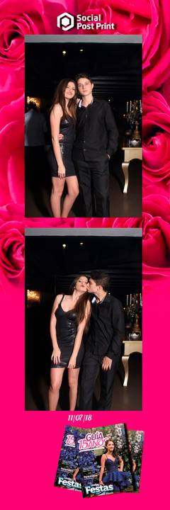 Espelho Mágico Interativo Sticker no lançamento da Revista Guia 15 anos na Fields em Florianópolis.'