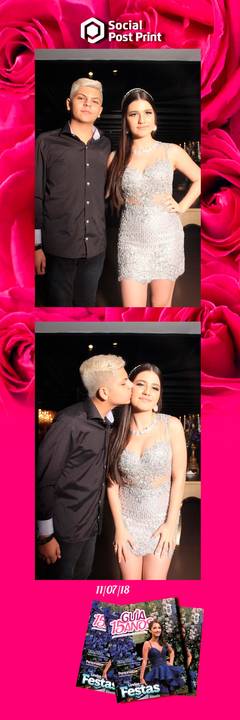 Espelho Mágico Interativo Sticker no lançamento da Revista Guia 15 anos na Fields em Florianópolis.'