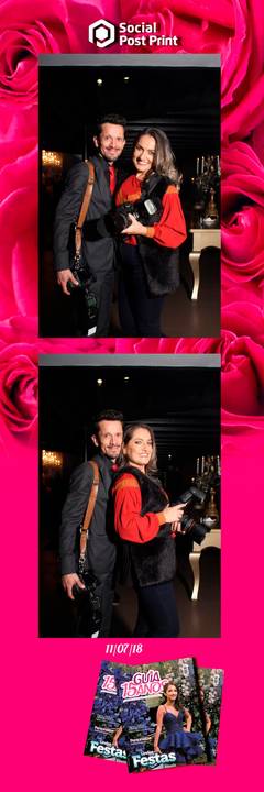 Espelho Mágico Interativo Sticker no lançamento da Revista Guia 15 anos na Fields em Florianópolis.'