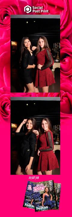 Espelho Mágico Interativo Sticker no lançamento da Revista Guia 15 anos na Fields em Florianópolis.'