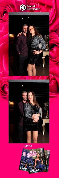 Espelho Mágico Interativo Sticker no lançamento da Revista Guia 15 anos na Fields em Florianópolis.'