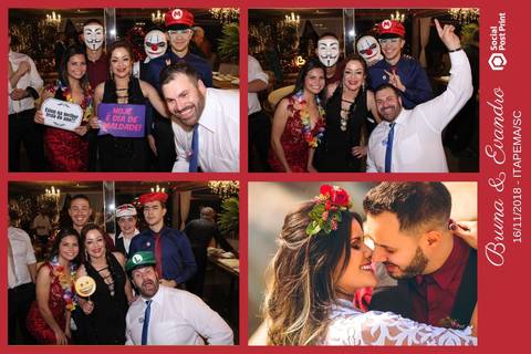 Totem Fotográfico em casamento realizado em Itapema (SC).'