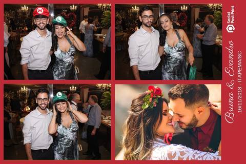 Totem Fotográfico em casamento realizado em Itapema (SC).'