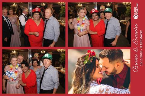 Totem Fotográfico em casamento realizado em Itapema (SC).'
