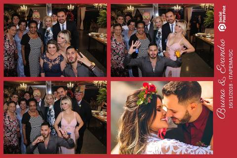 Totem Fotográfico em casamento realizado em Itapema (SC).'