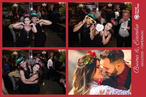 Totem Fotográfico em casamento realizado em Itapema (SC).'