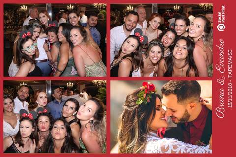 Totem Fotográfico em casamento realizado em Itapema (SC).'