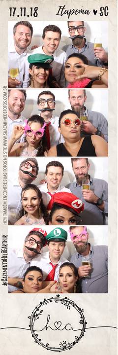 Cabine de Fotos em casamento realizado em Itapema.'